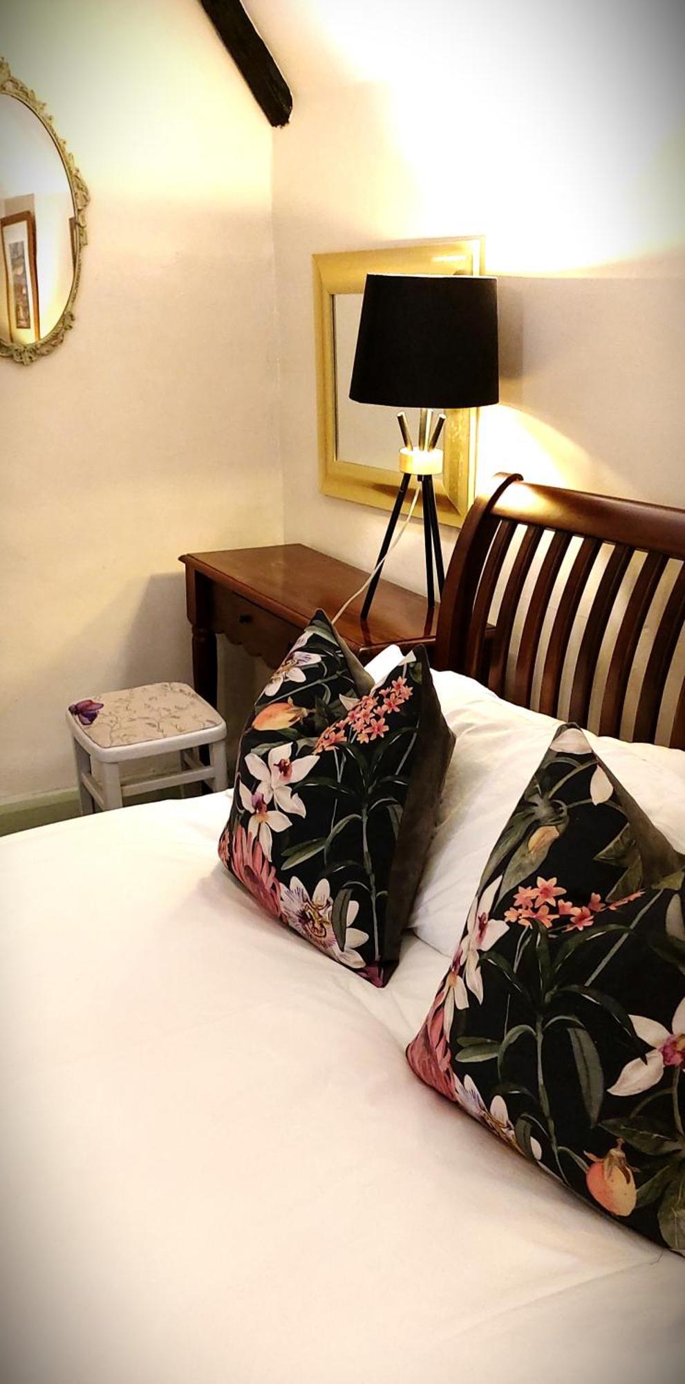 Chestnut Bed And Breakfast Bourton-on-the-Water Phòng bức ảnh