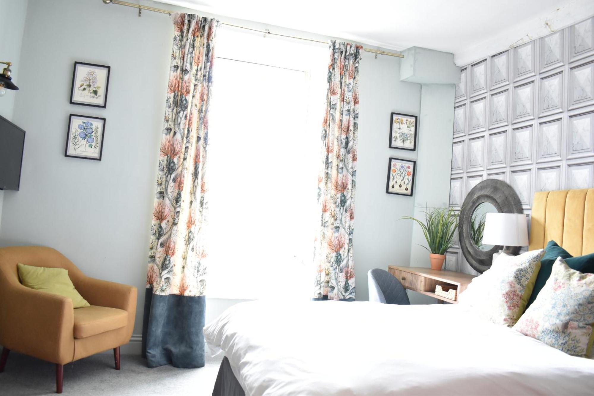 Chestnut Bed And Breakfast Bourton-on-the-Water Ngoại thất bức ảnh