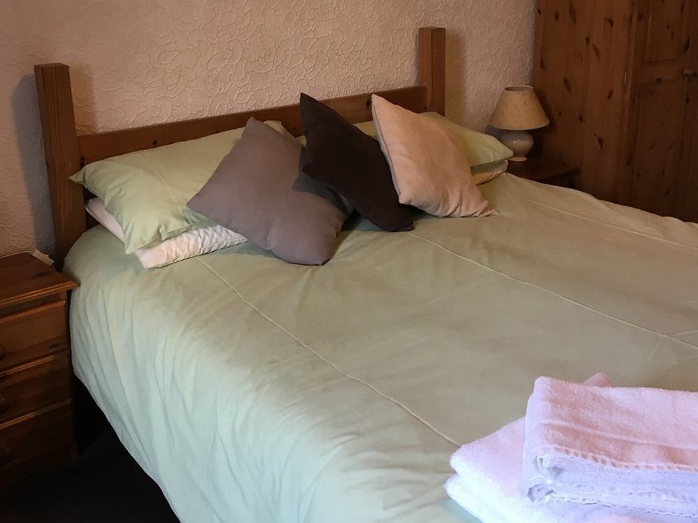 Chestnut Bed And Breakfast Bourton-on-the-Water Ngoại thất bức ảnh